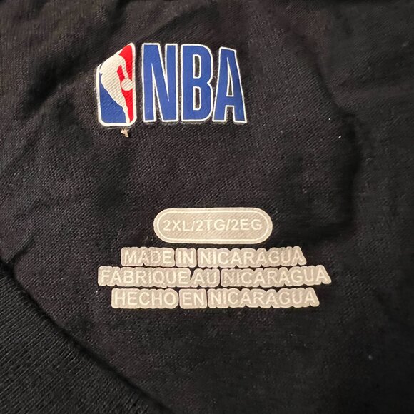 NBA Memphis Grizzlies Black Mascot Tee NWOT Various Sizes - Picture 4 of 4